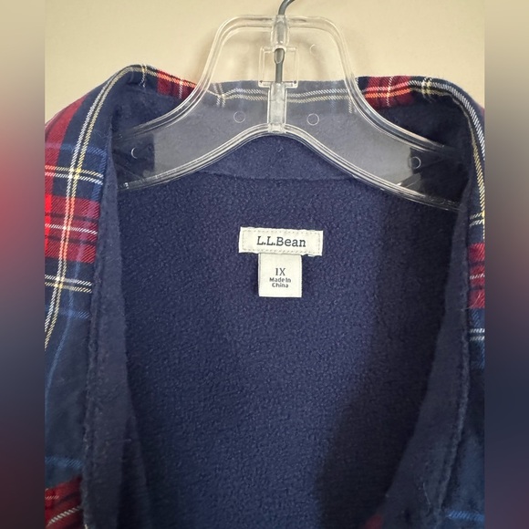 L.L. Bean Fleece Lined Plaid Button Up Shirt in Blue and Red - Picture 4 of 6
